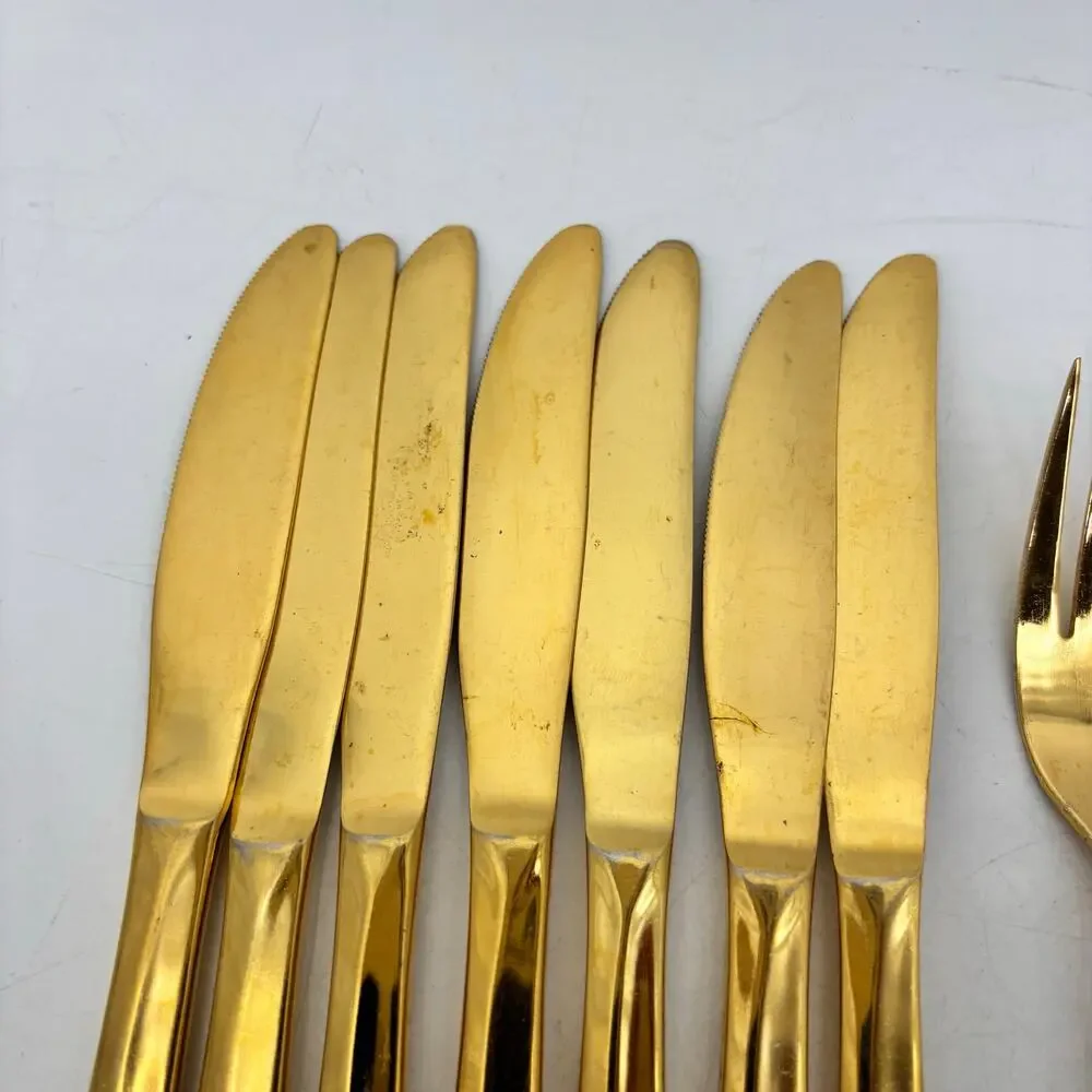Vassar Nasco Stainless Steel Flatware Gold Tone Wheat Leaves 80s Knifes Forks